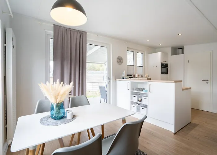 Ostseecamp Luebecker Bucht Haus Smutje * Scharbeutz